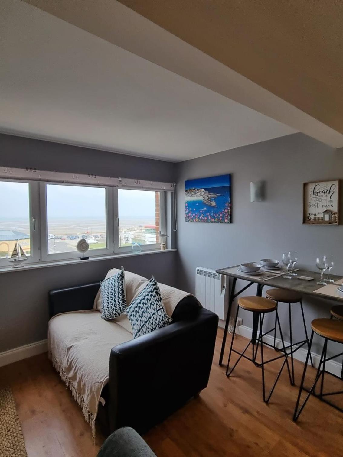New With Free Offstreet Parking The Lookout At Ryde Esplanade Apartment Exterior photo